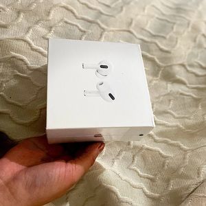 AirPods Pro UNOPENED